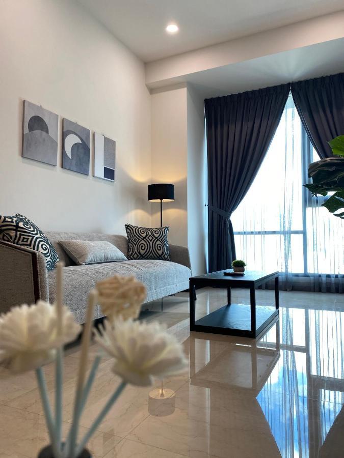 Apartment Eucation - Opus