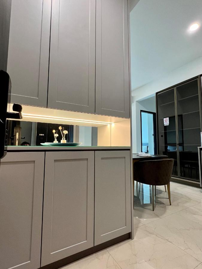 Eucation - Opus Apartment