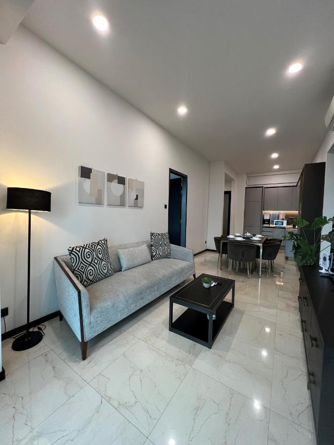 Apartment Eucation - Opus