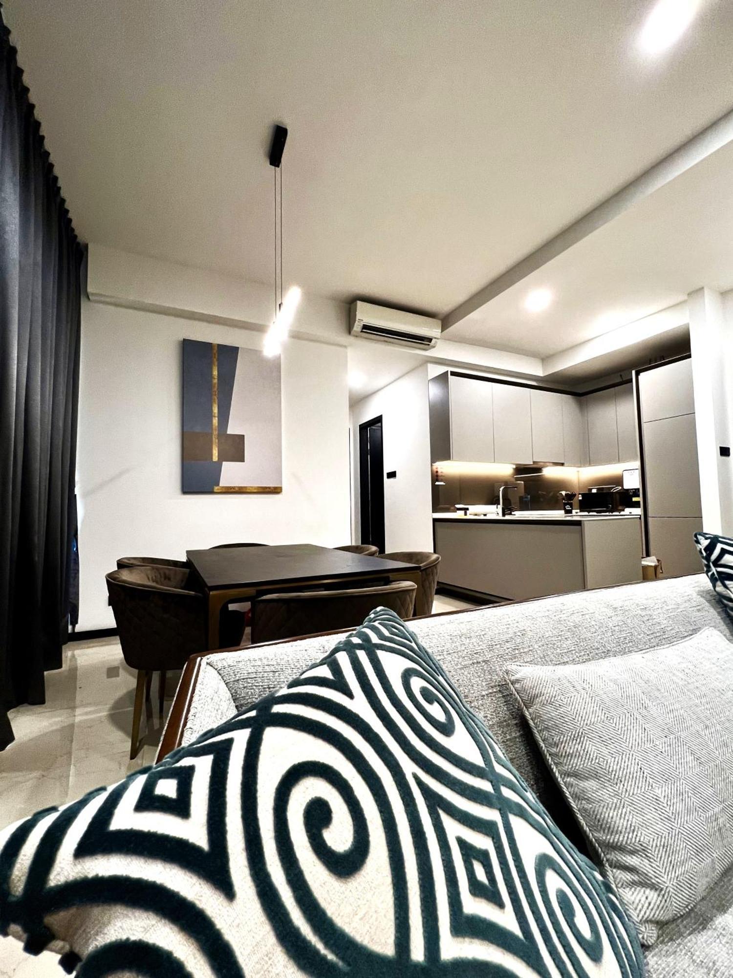 Apartment Eucation - Opus