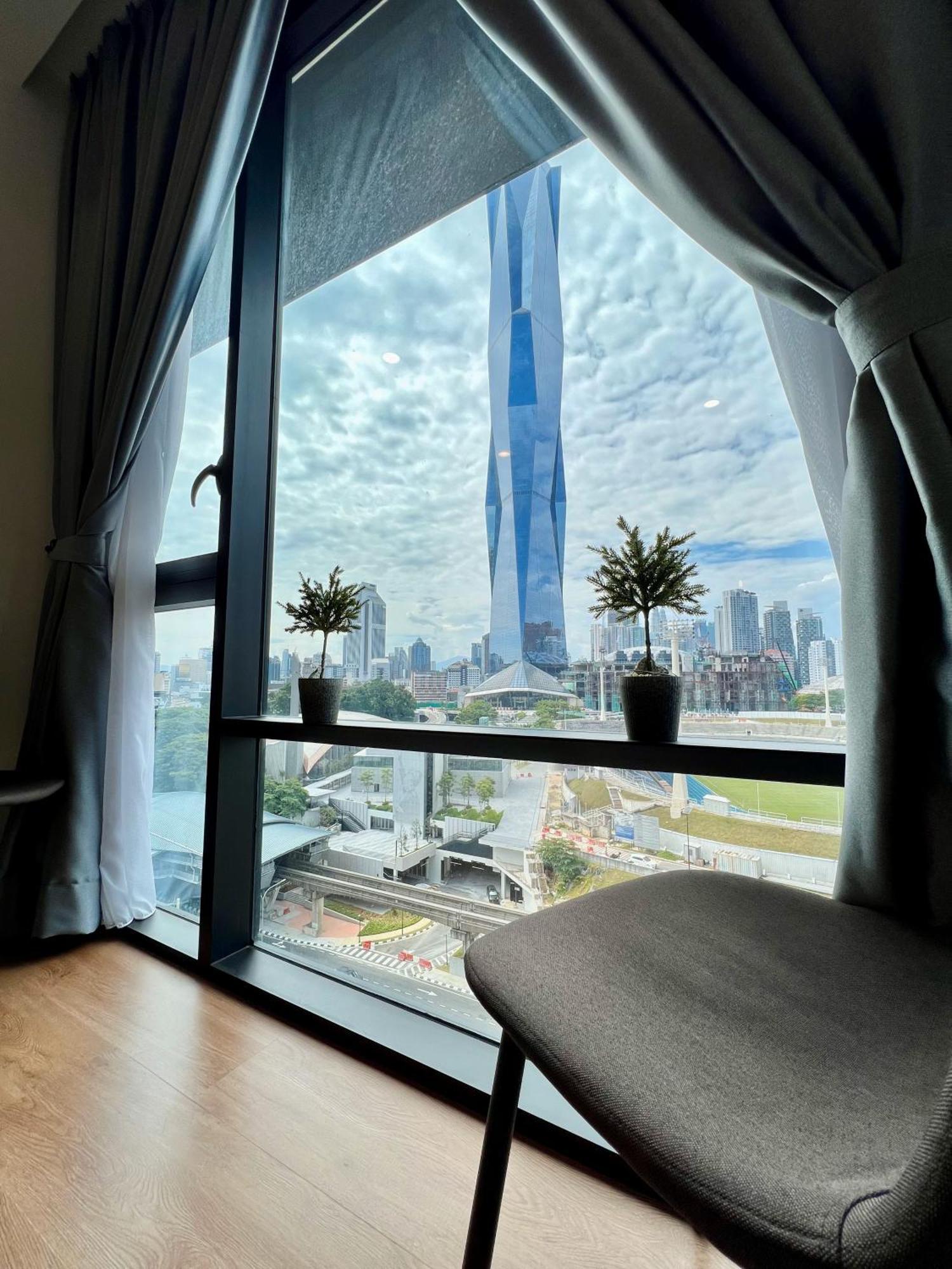 Eucation - Opus Apartment *