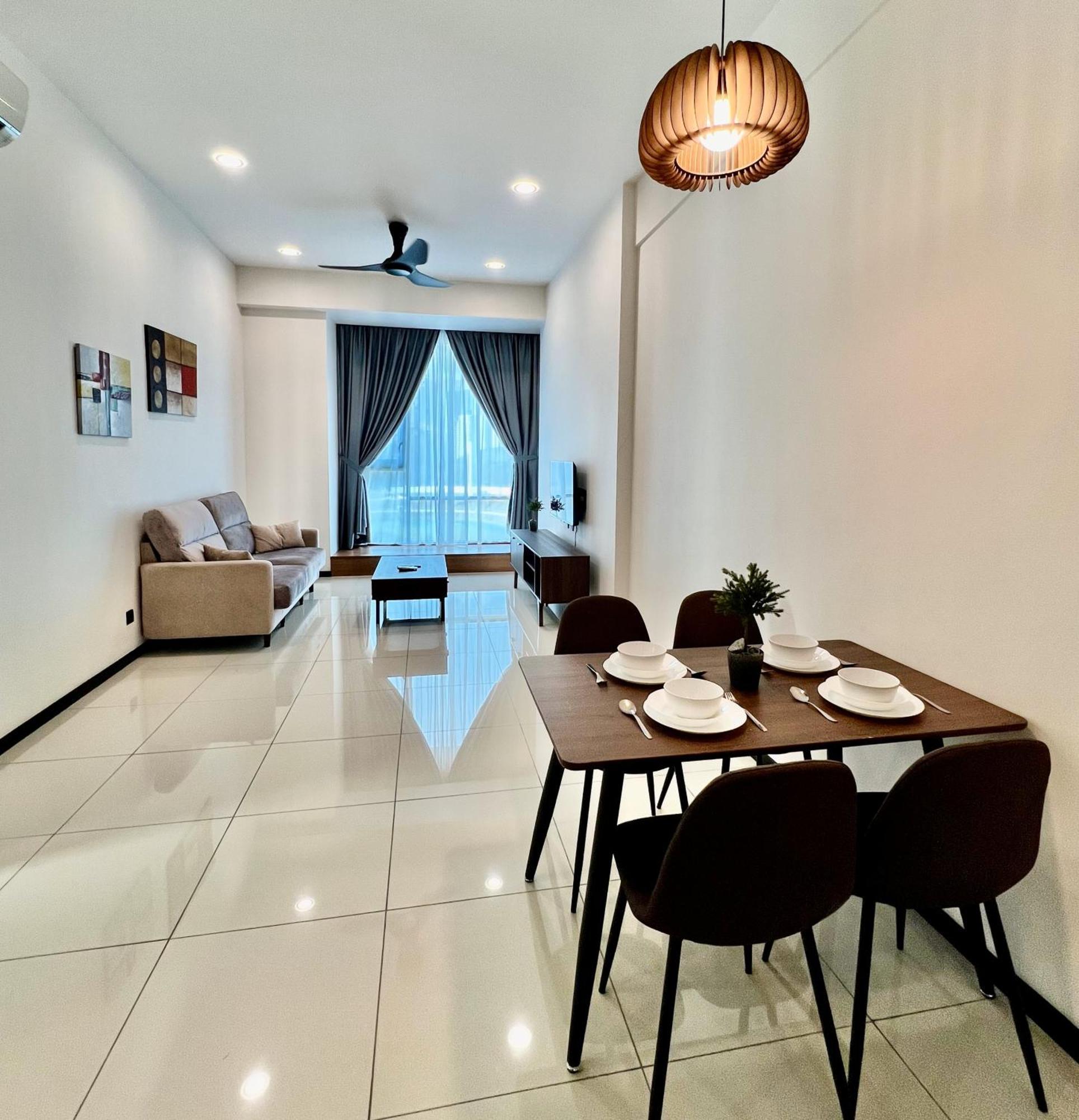 Apartment Eucation - Opus *
